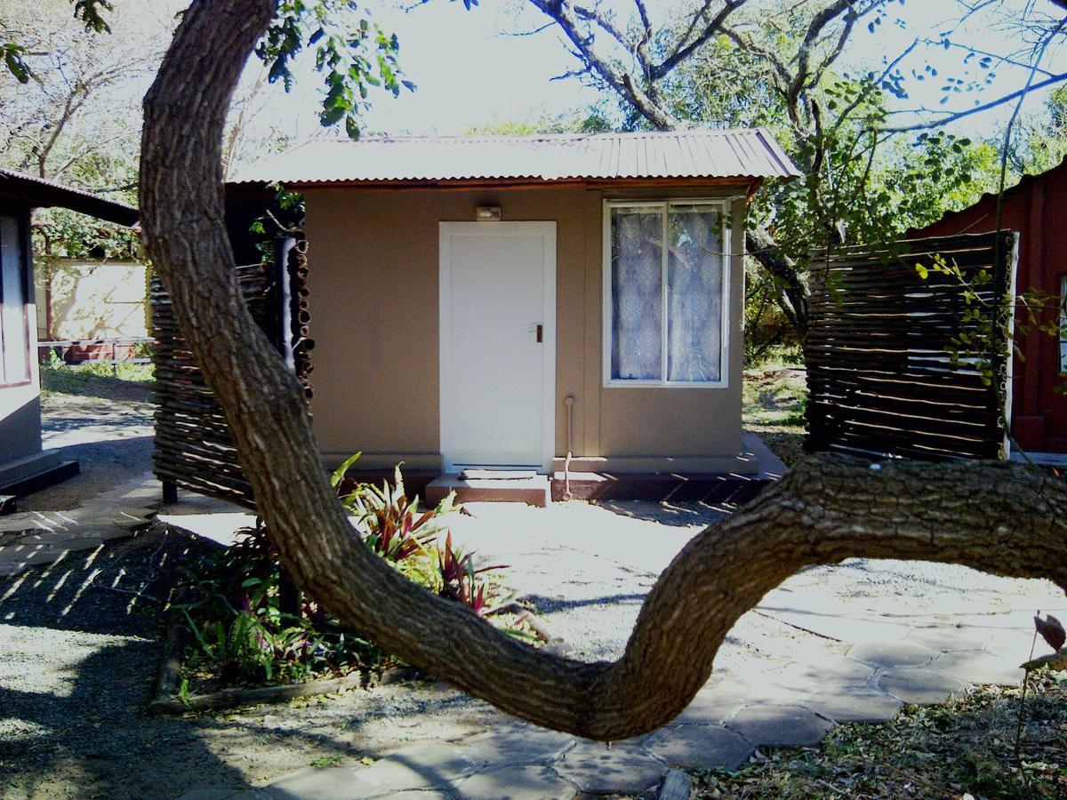 Вилла Isinkwe Bush Camp Хлухлуве Экстерьер фото
